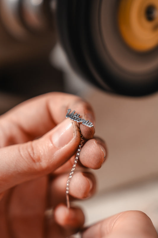 Orecchino Con Nome e Catenella